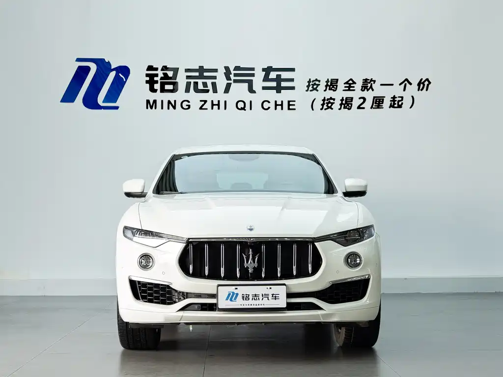 Maserati Levante — фото 2