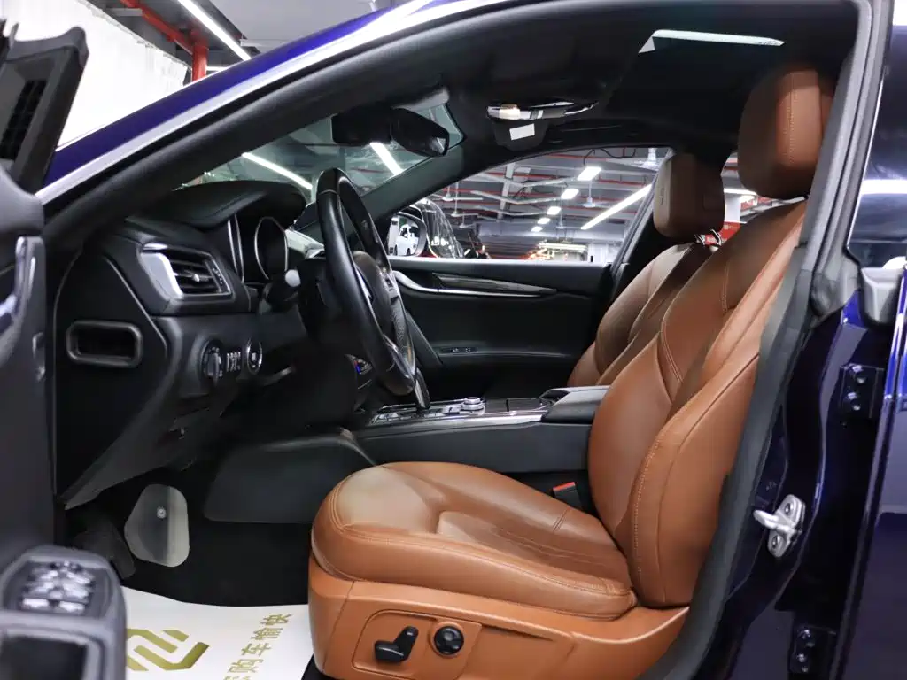 Maserati Ghibli — фото 8