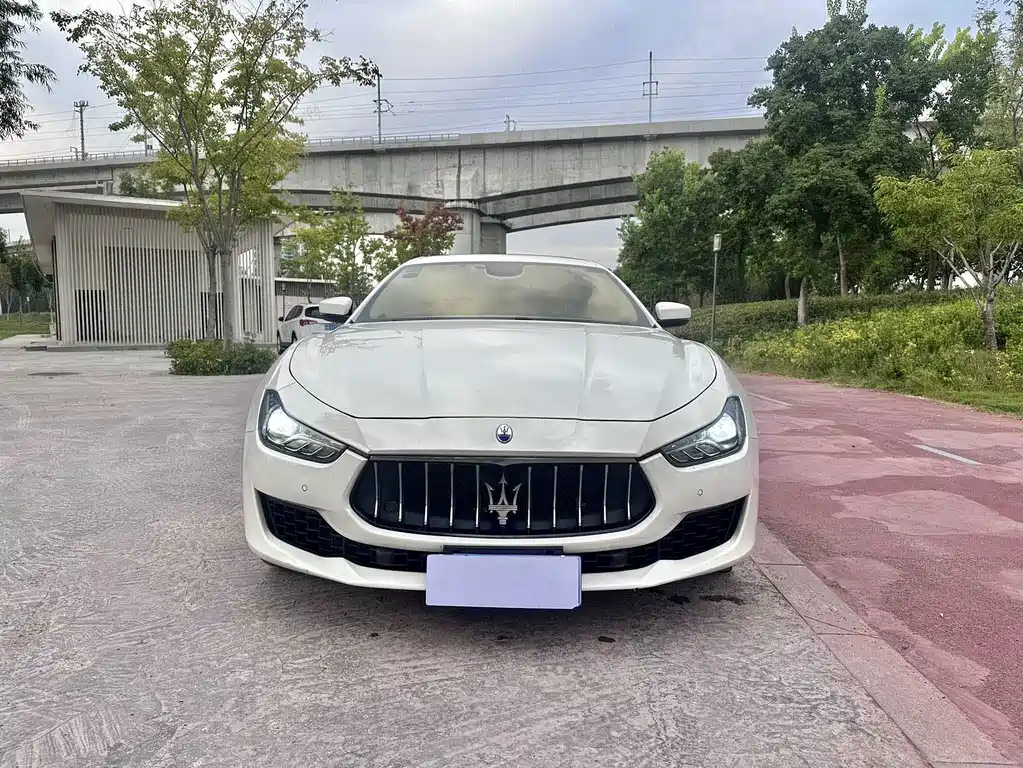 Maserati Ghibli — фото 2