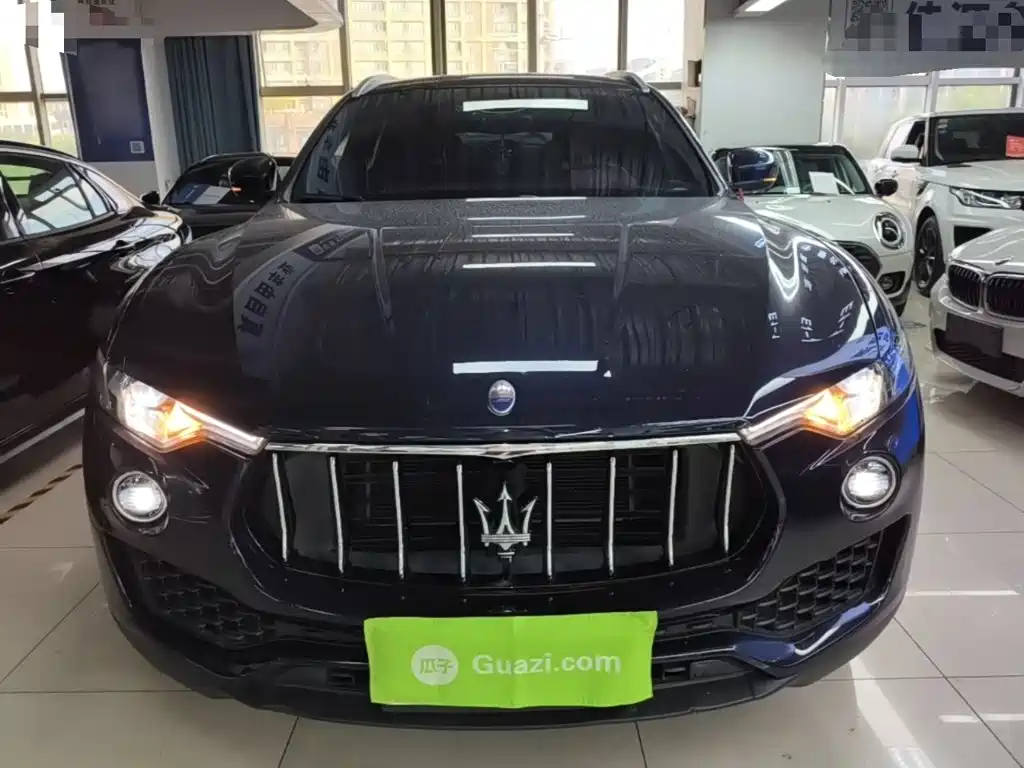 Maserati Levante — фото 3