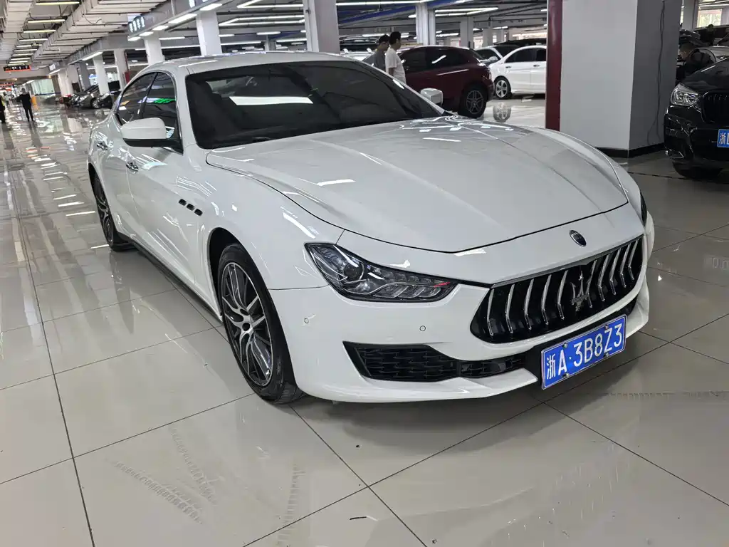 Maserati Ghibli — фото 2