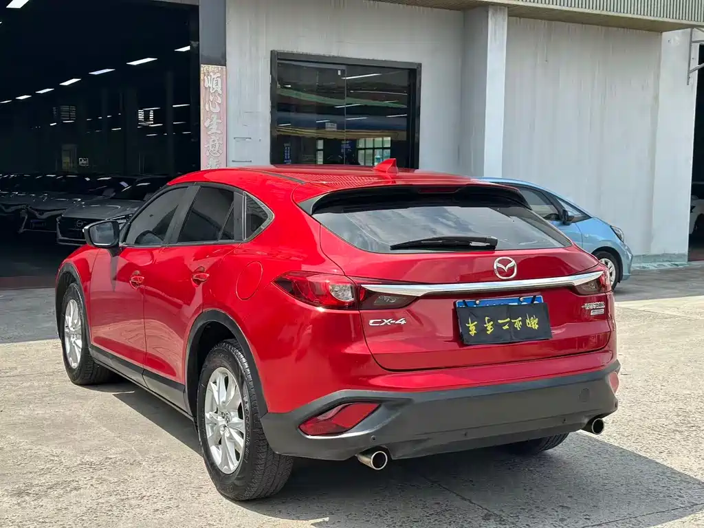 Mazda CX-4 — фото 9
