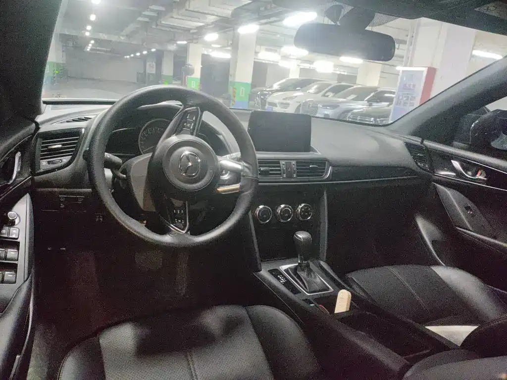 Mazda CX-4 — фото 3