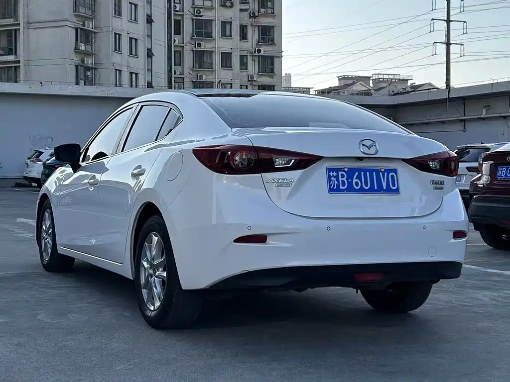 Mazda 3 Axela — фото 7
