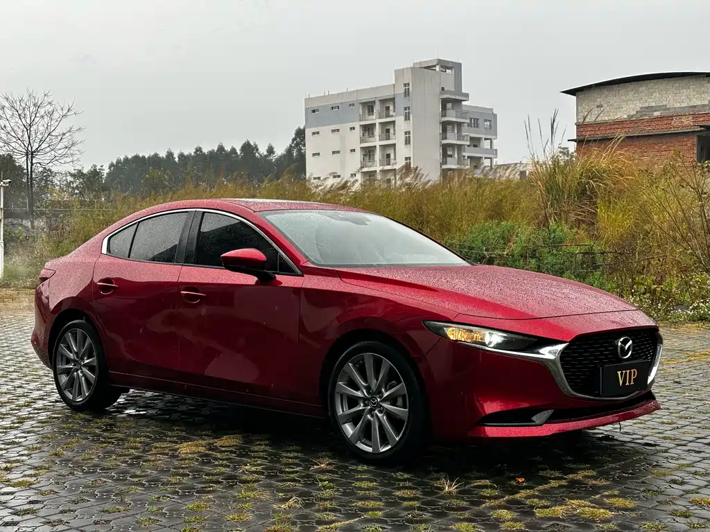 Mazda 3 Axela — фото 3