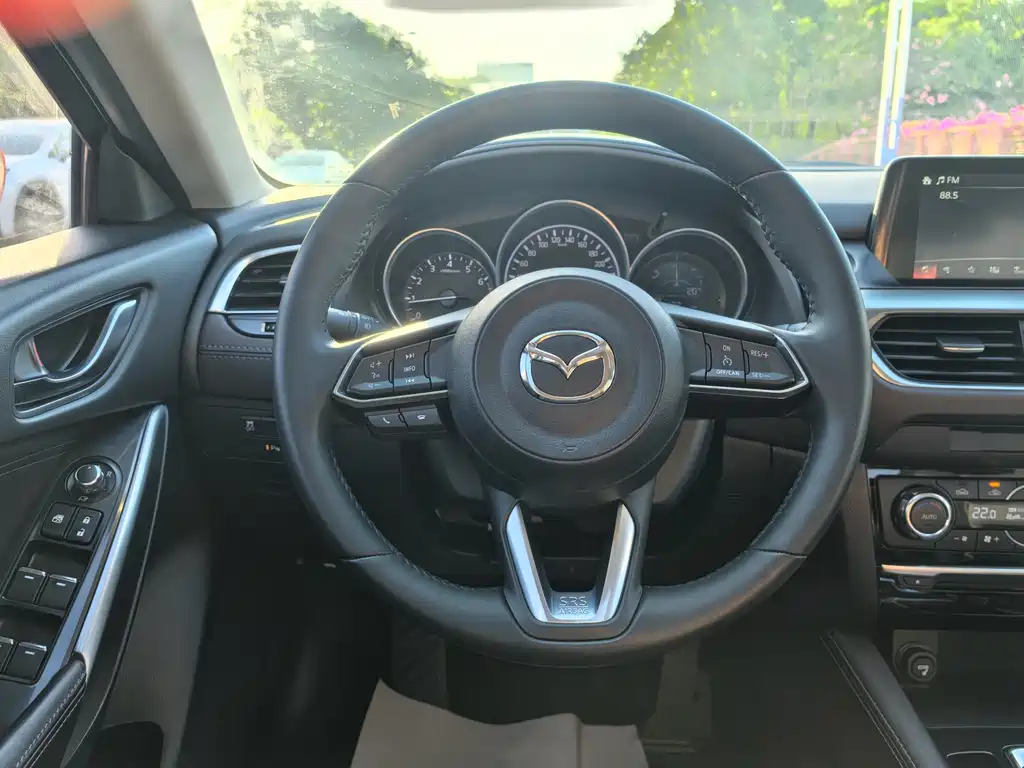 Mazda Atenza — фото 10