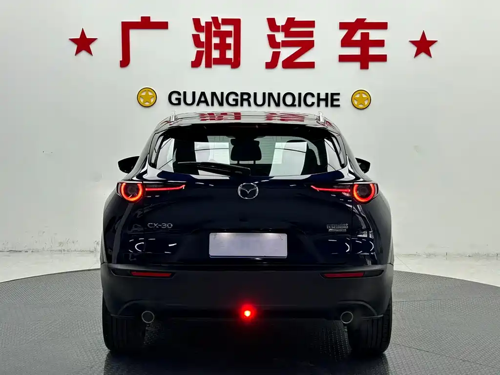 Mazda CX-30 — фото 4