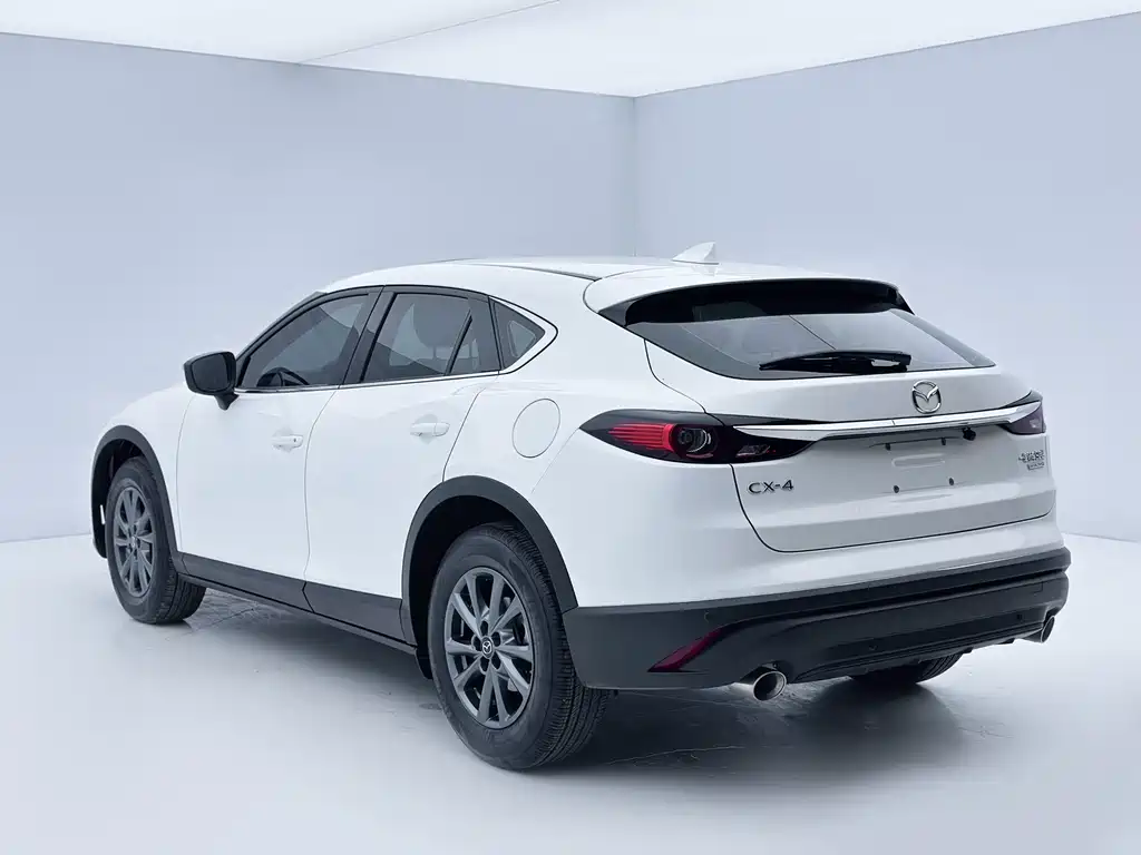 Mazda CX-4 — фото 6