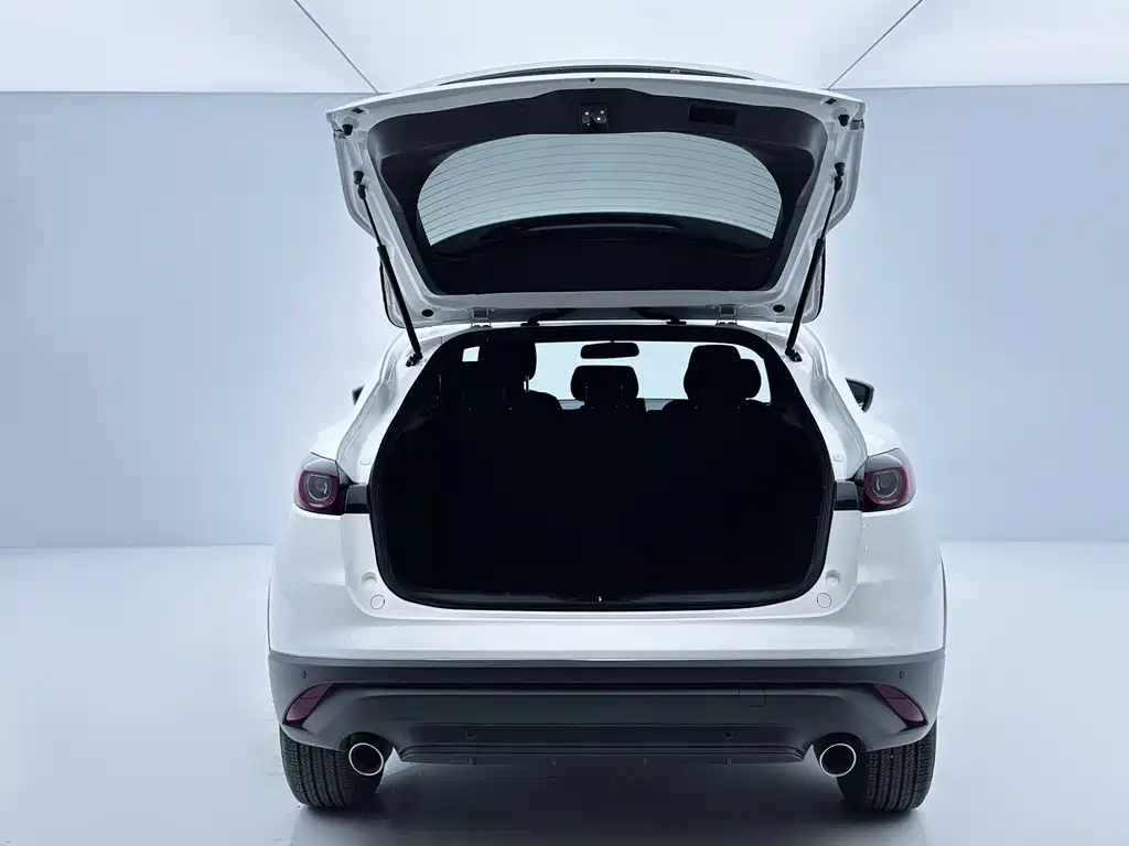Mazda CX-4 — фото 9