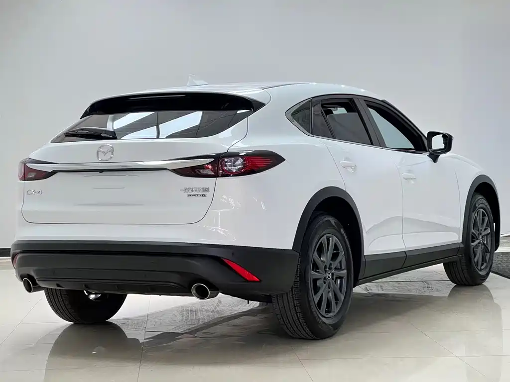 Mazda CX-4 — фото 6