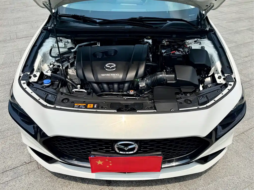 Mazda 3 Axela — фото 18