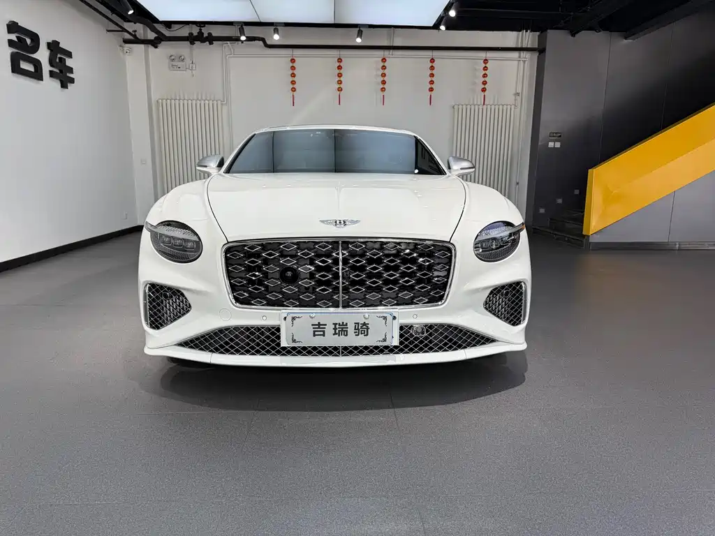 Bentley Continental PHEV — фото 2