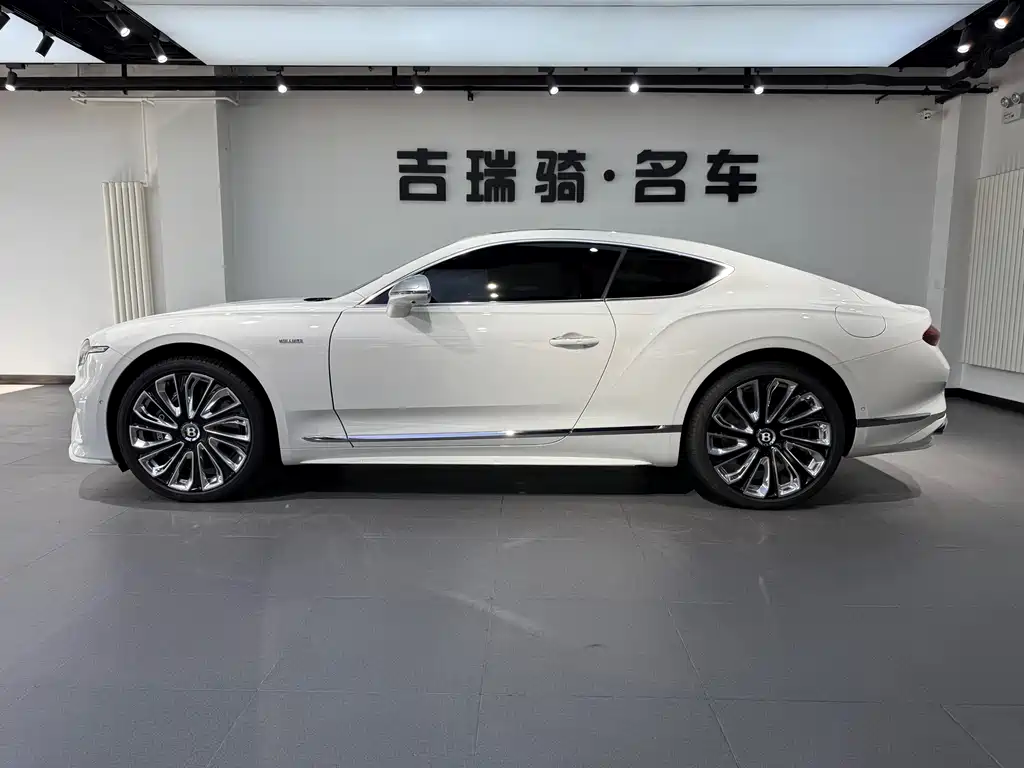 Bentley Continental PHEV — фото 7