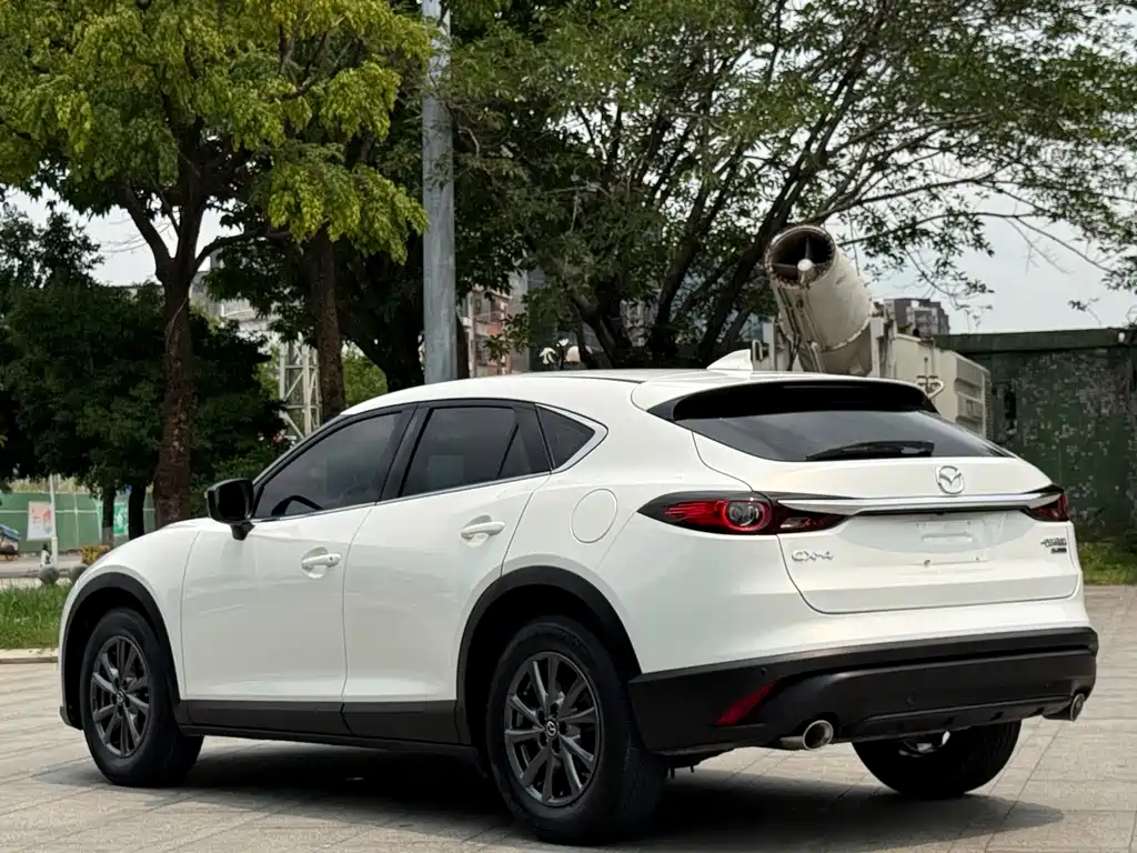 Mazda CX-4 — фото 4