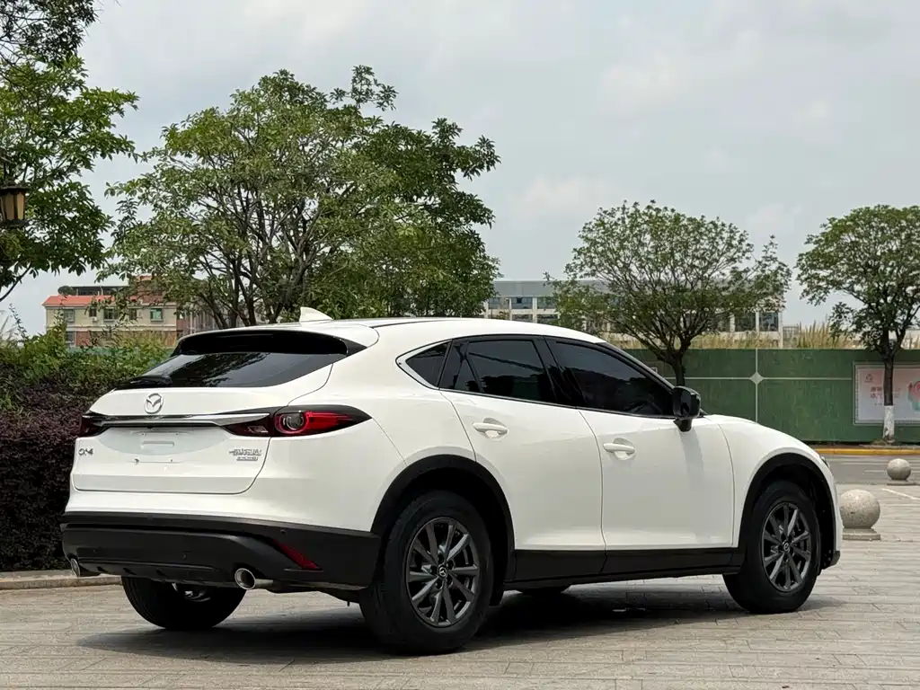Mazda CX-4 — фото 5
