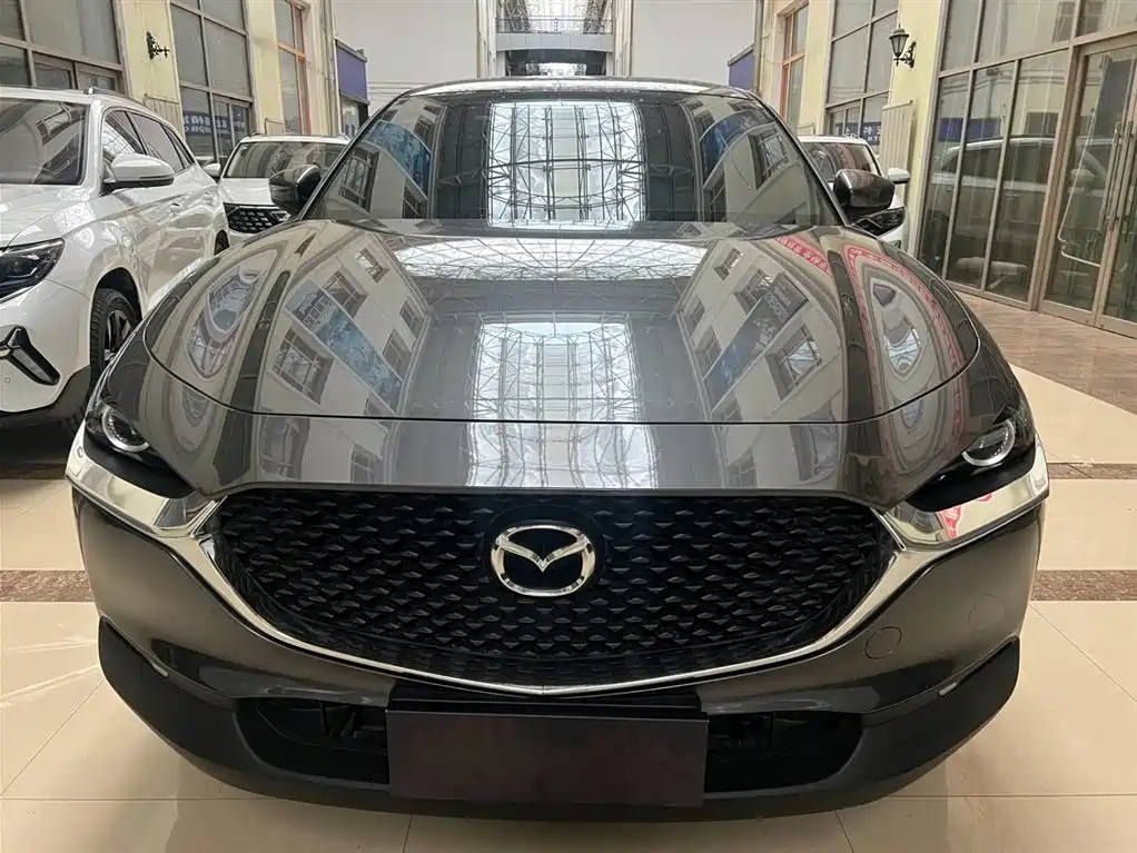 Mazda CX-30 — фото 2
