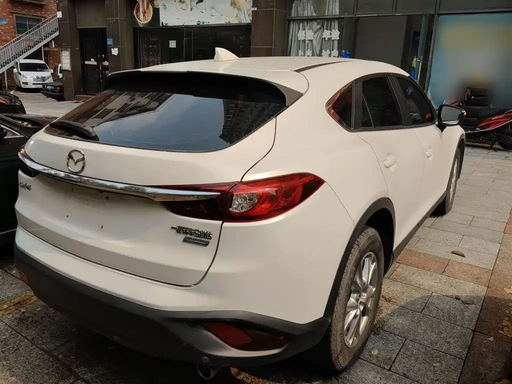 Mazda CX-4 — фото 7