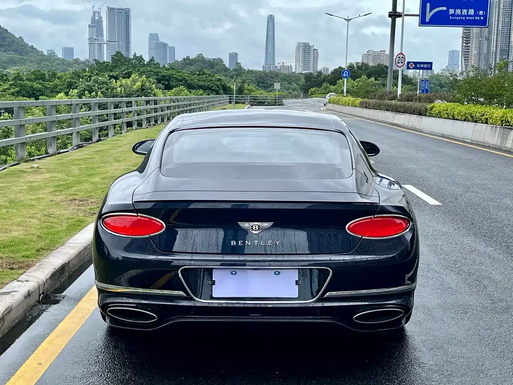 Bentley Continental — фото 5