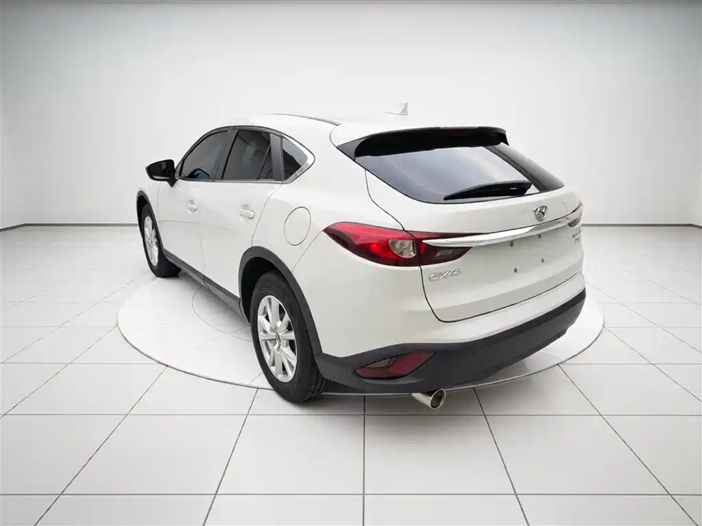 Mazda CX-4 — фото 5