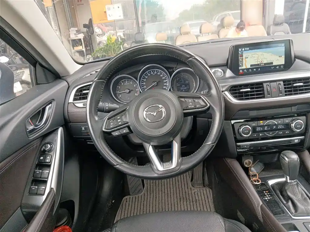 Mazda Atenza — фото 11