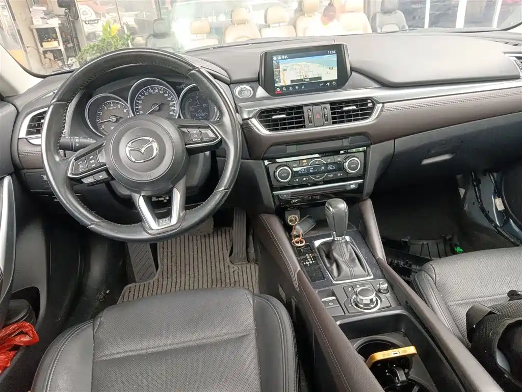 Mazda Atenza — фото 10