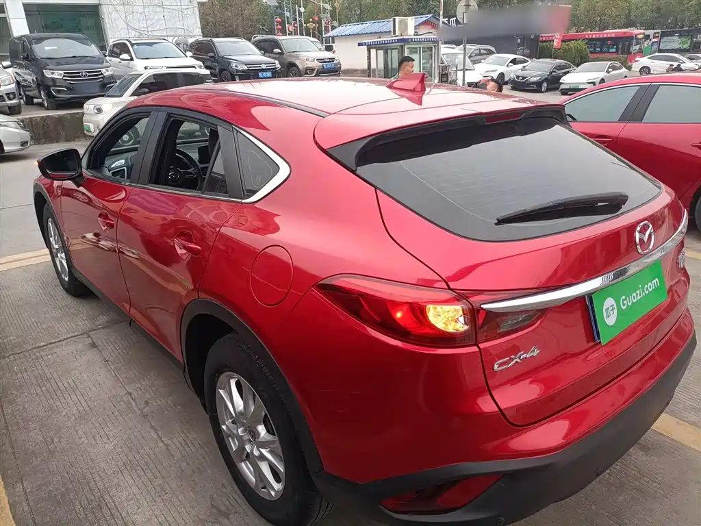 Mazda CX-4 — фото 5