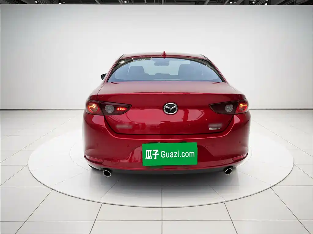Mazda 3 Axela — фото 4