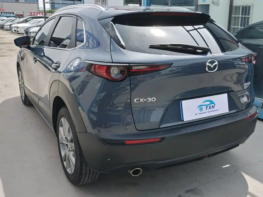 Mazda CX-30 — фото 8