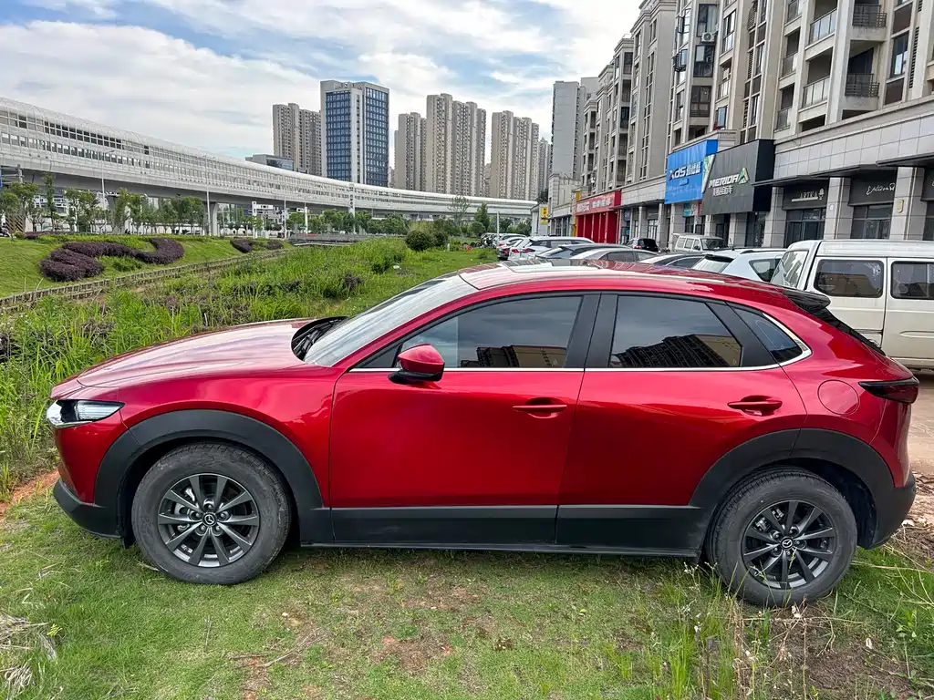 Mazda CX-30 — фото 4