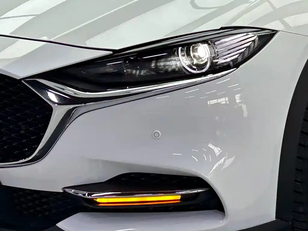 Mazda CX-4 — фото 7