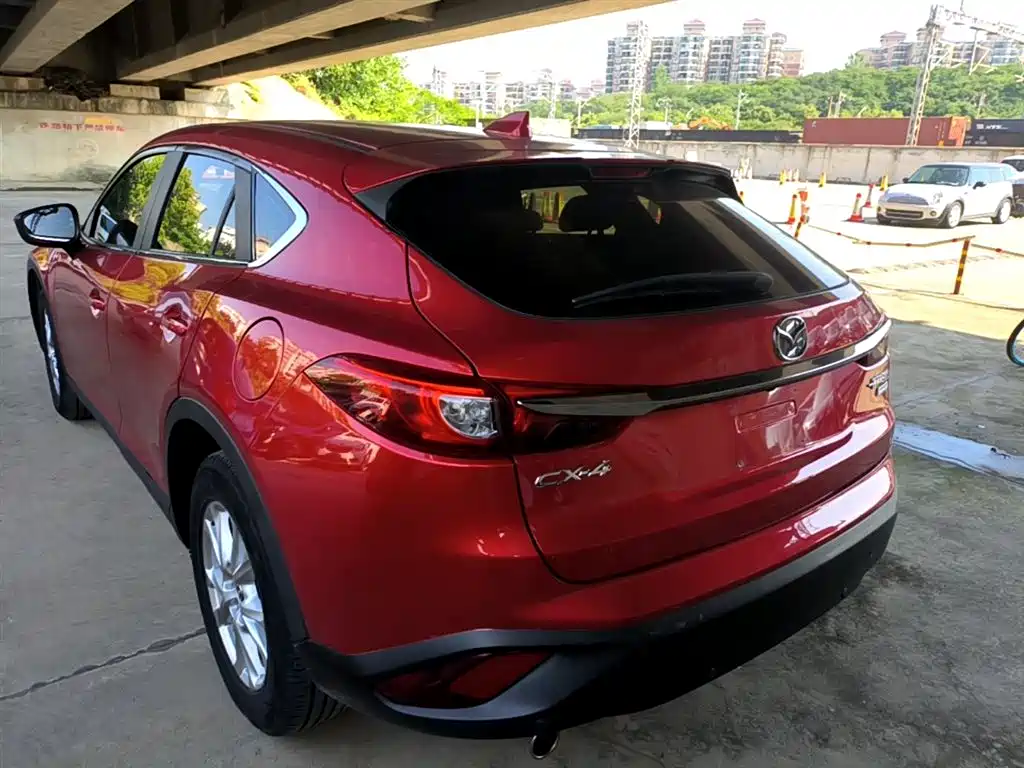 Mazda CX-4 — фото 5