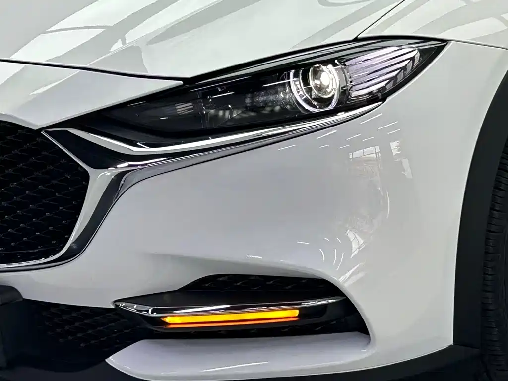 Mazda CX-4 — фото 7