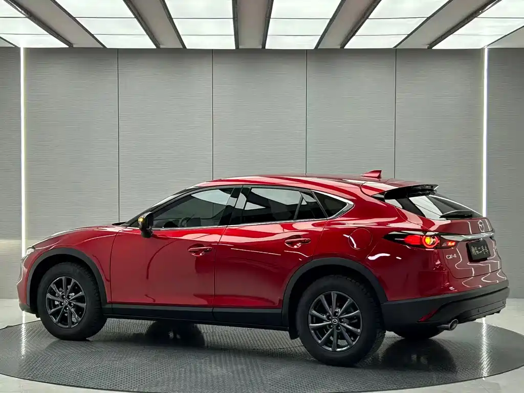 Mazda CX-4 — фото 3