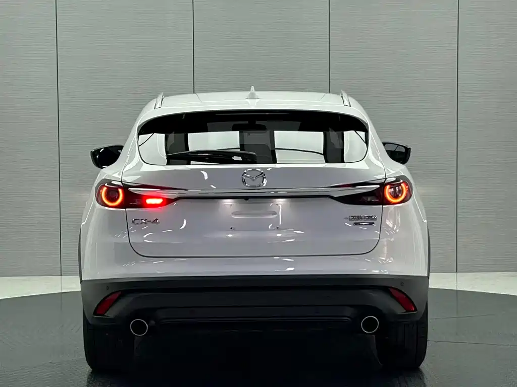 Mazda CX-4 — фото 4