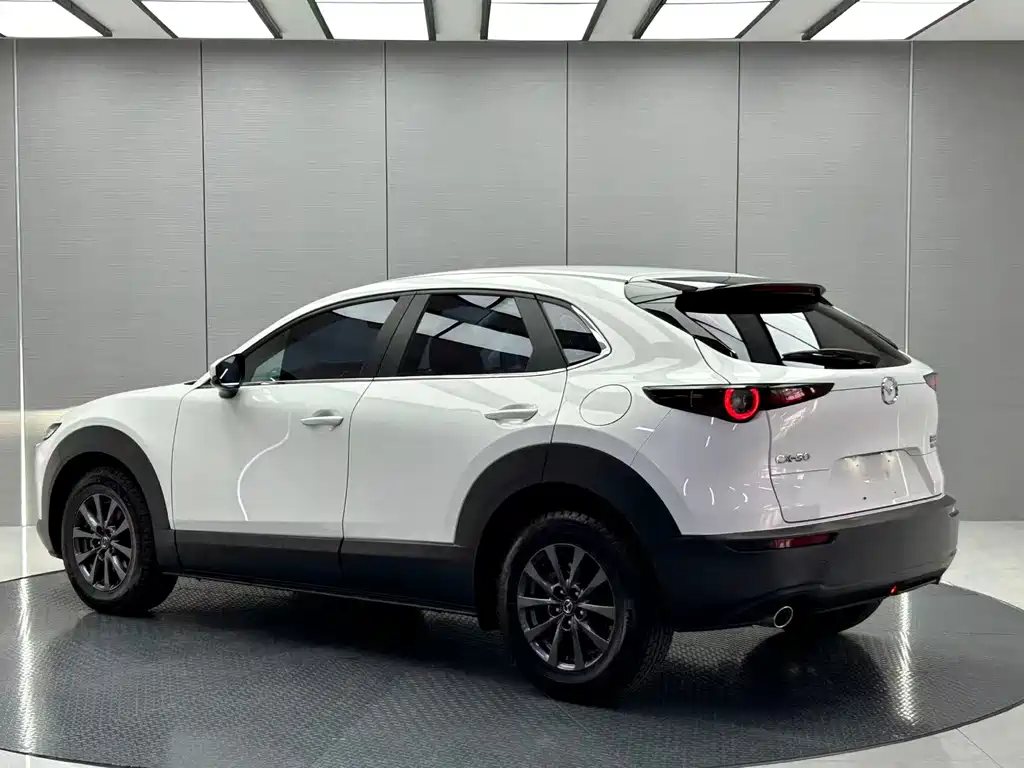 Mazda CX-30 — фото 3