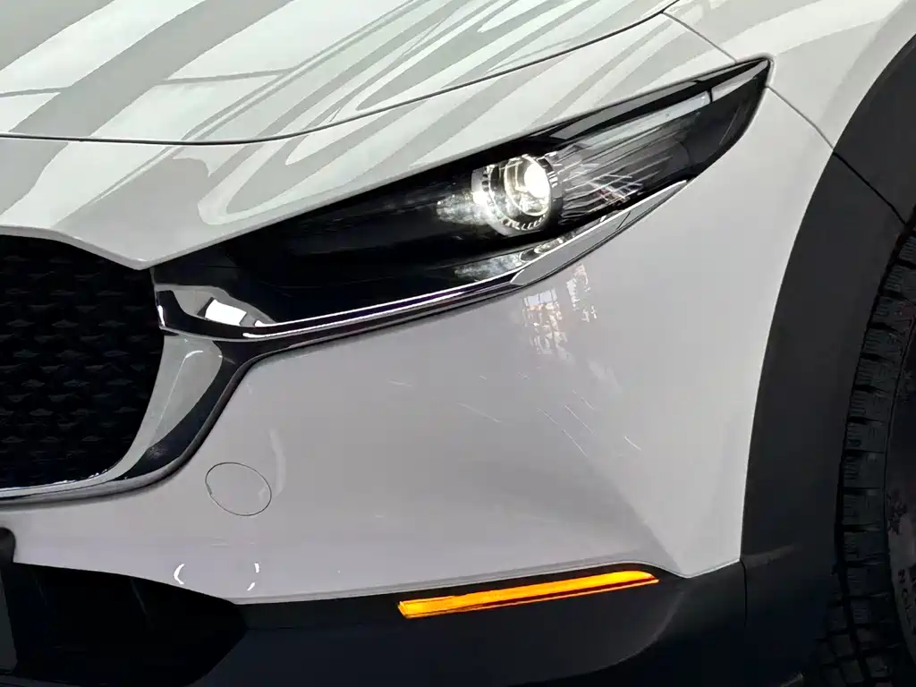 Mazda CX-30 — фото 7
