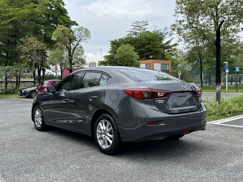 Mazda 3 Axela — фото 19