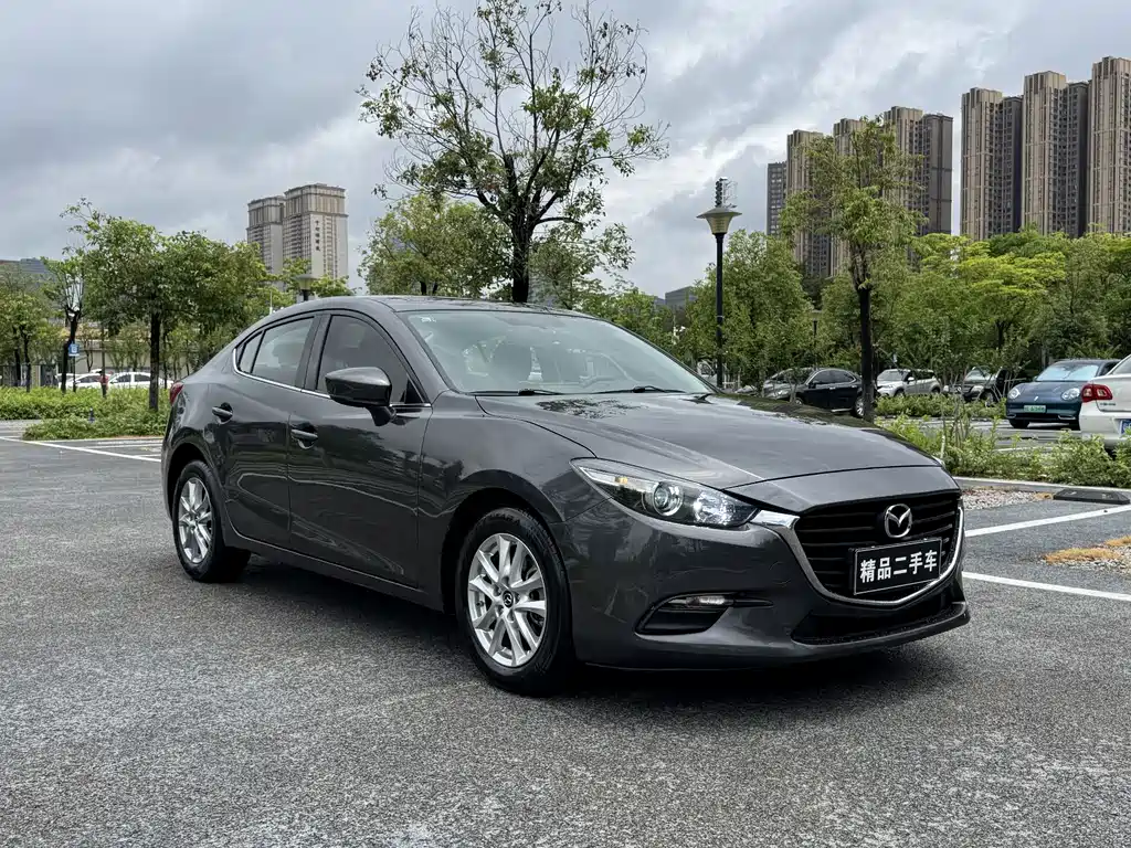 Mazda 3 Axela — фото 3