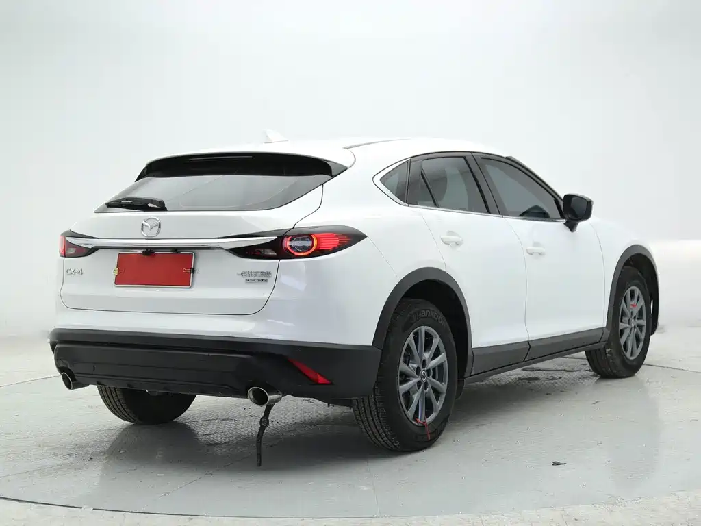 Mazda CX-4 — фото 6