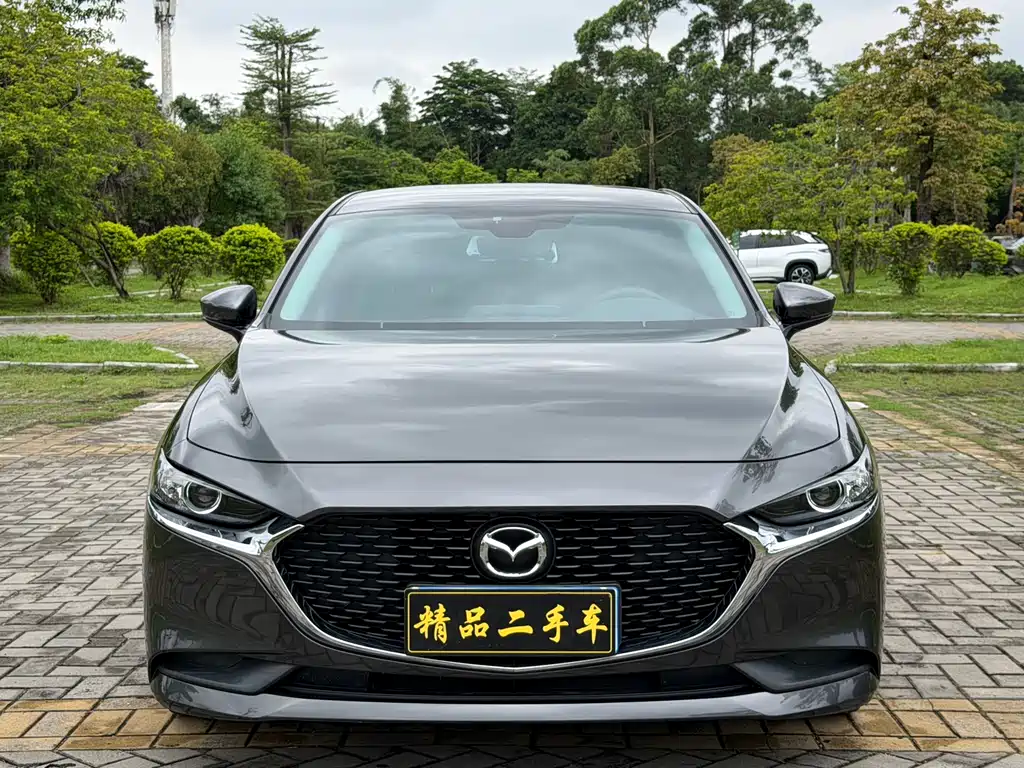Mazda 3 Axela — фото 3