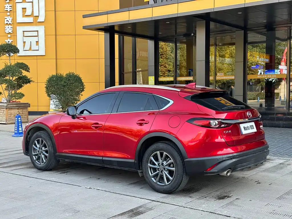 Mazda CX-4 — фото 4