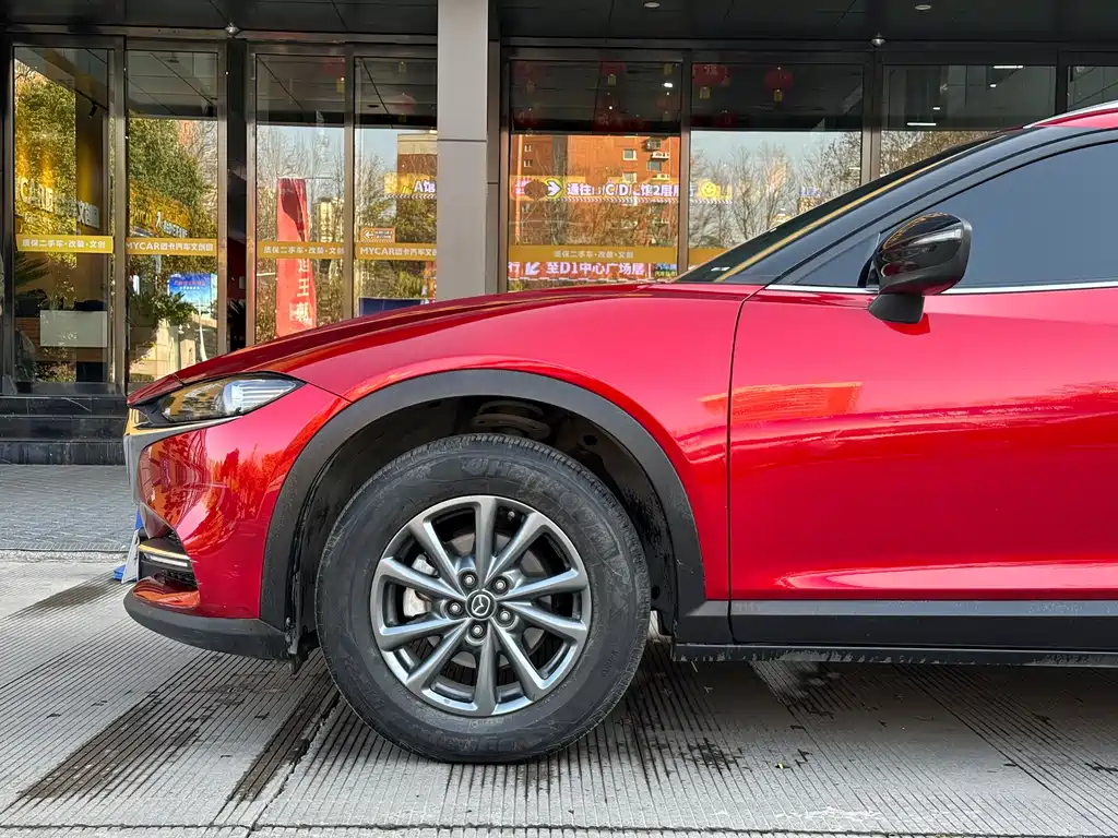 Mazda CX-4 — фото 8