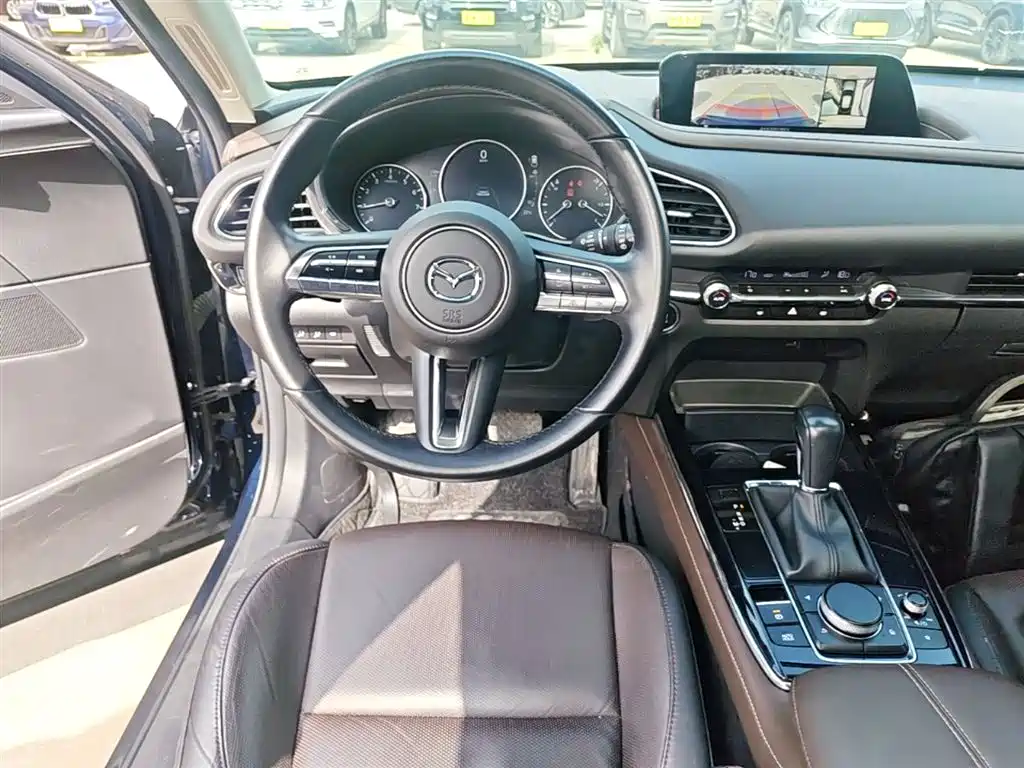 Mazda CX-30 — фото 13