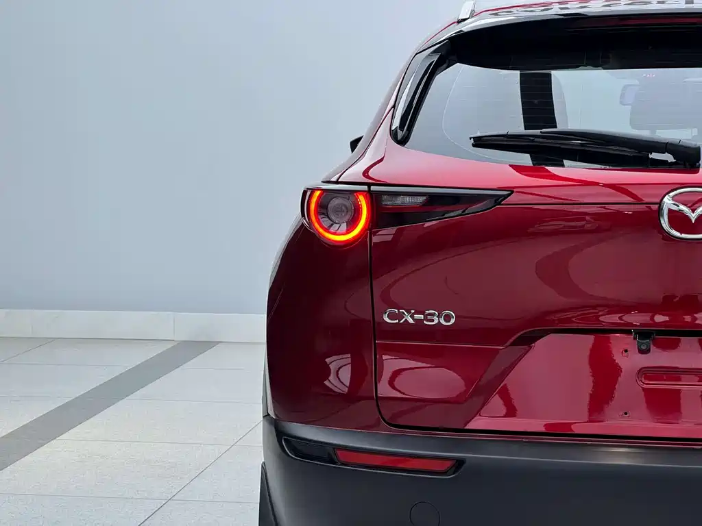 Mazda CX-30 — фото 23