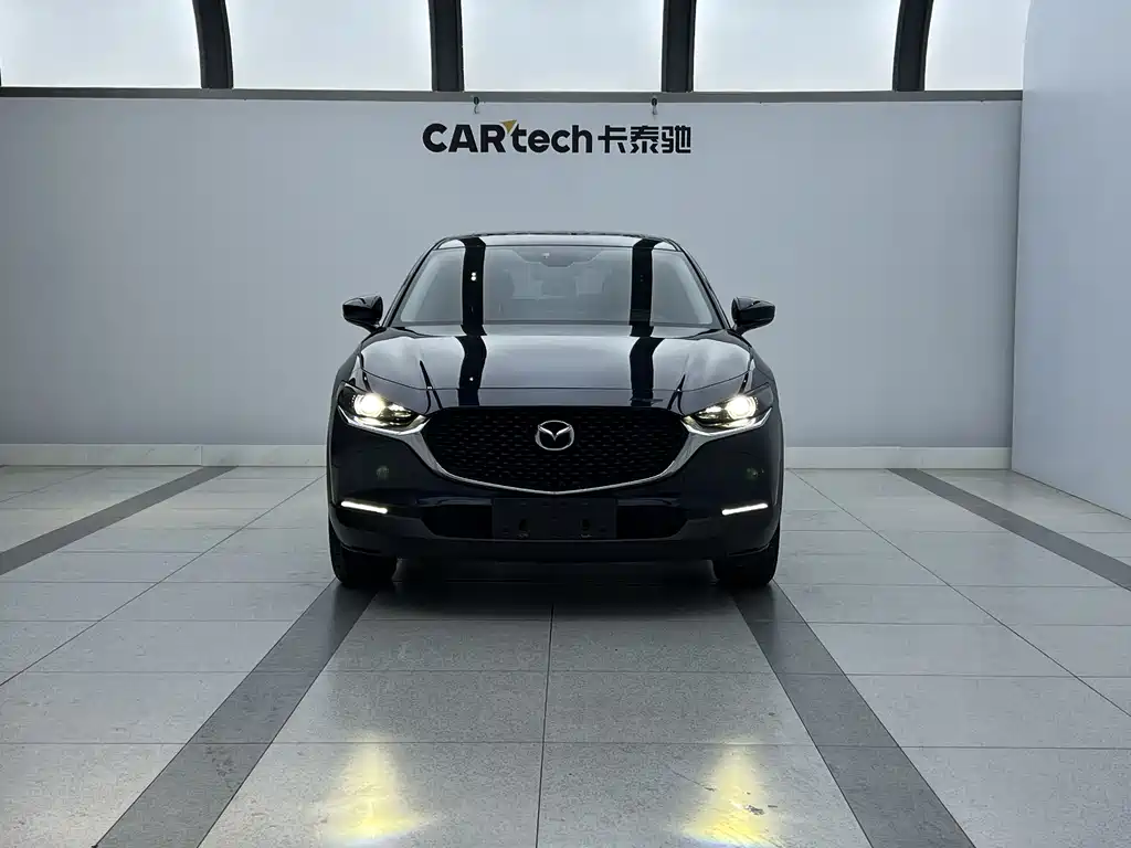 Mazda CX-30 — фото 2