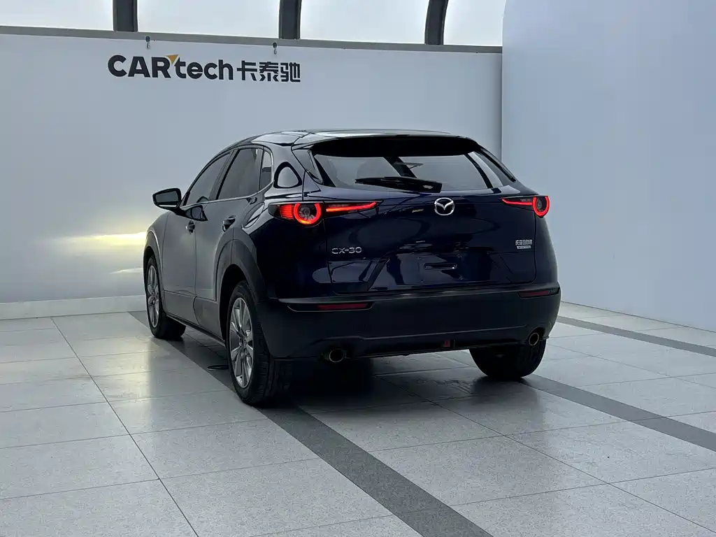 Mazda CX-30 — фото 3