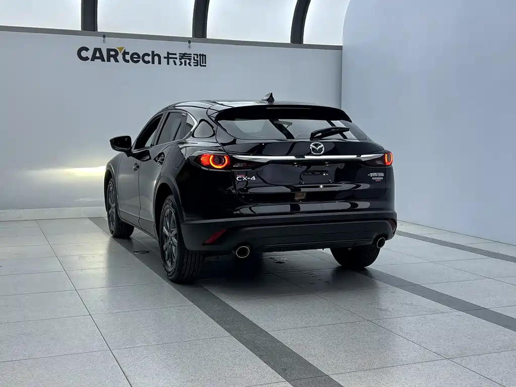 Mazda CX-4 — фото 4