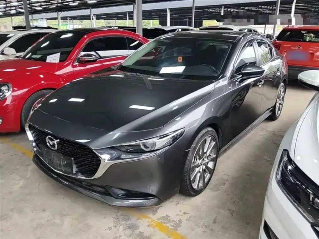 Mazda 3 Axela — фото 2