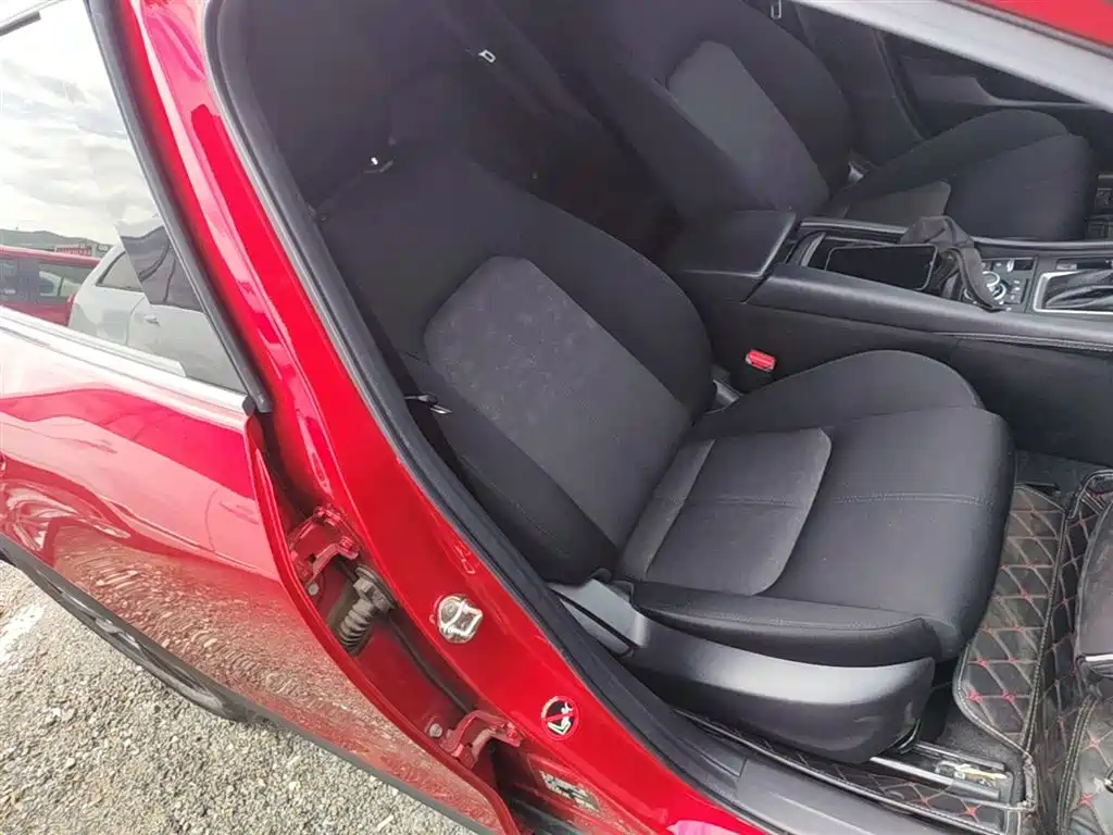 Mazda CX-4 — фото 25