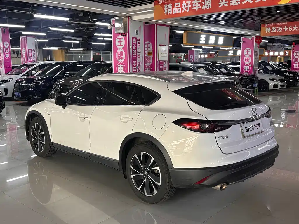 Mazda CX-4 — фото 5
